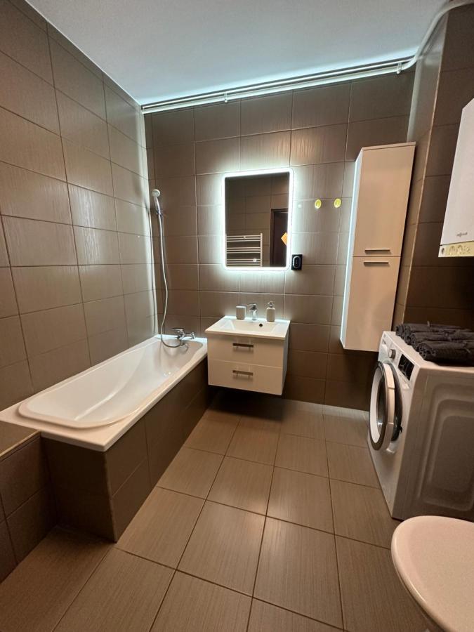 Sdh 3 Radzymin Comfortable Apartment Near Warsaw Екстериор снимка